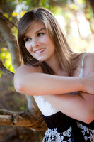 the HIGH SCHOOL SENIOR...Madalyn!